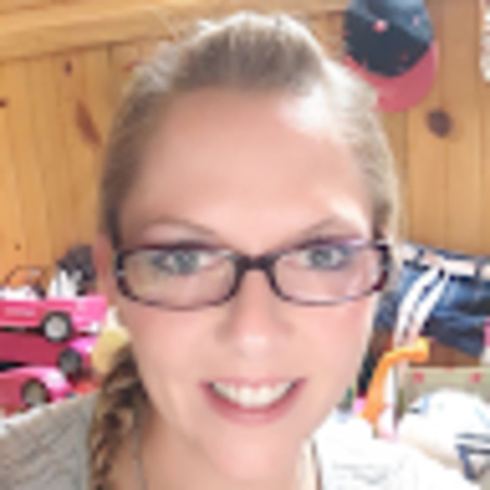 Meet your Posher, Gina